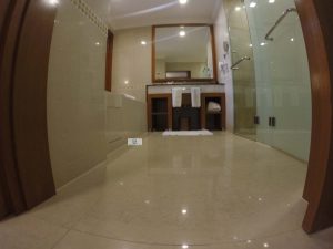 hotel royale chulan kl review bathroom